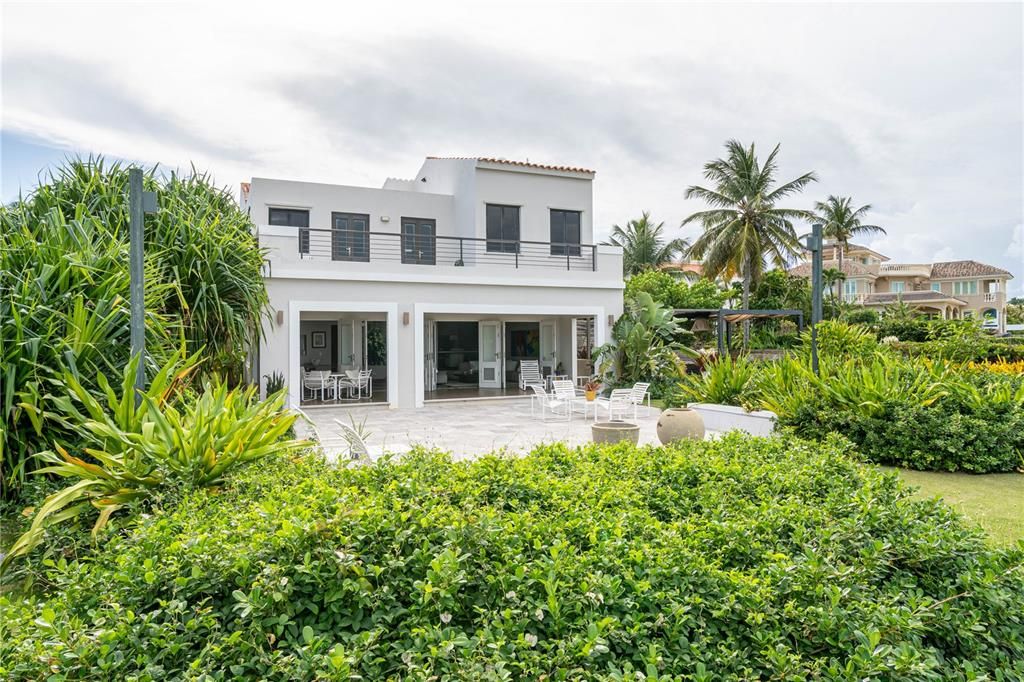 待售: $2,200,000 (3 贝兹, 4 浴室, 2967 平方英尺)