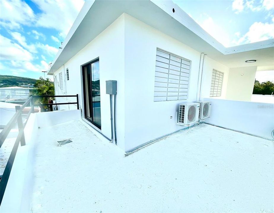En Venta: $299,000 (0 camas, 0 baños, 2409 Pies cuadrados)
