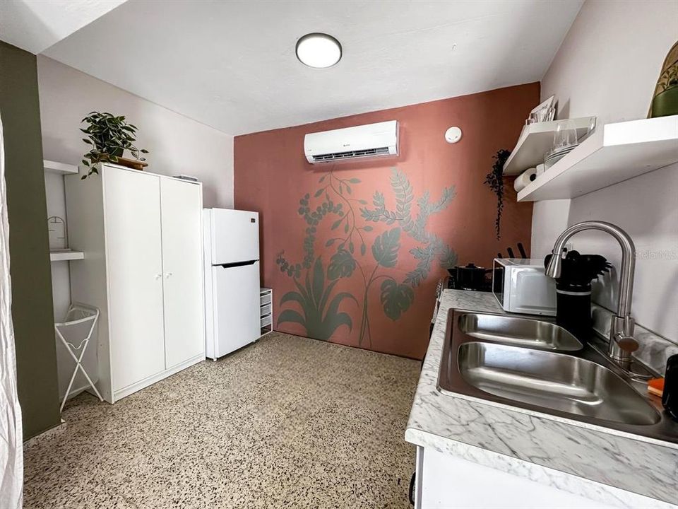 En Venta: $299,000 (0 camas, 0 baños, 2409 Pies cuadrados)