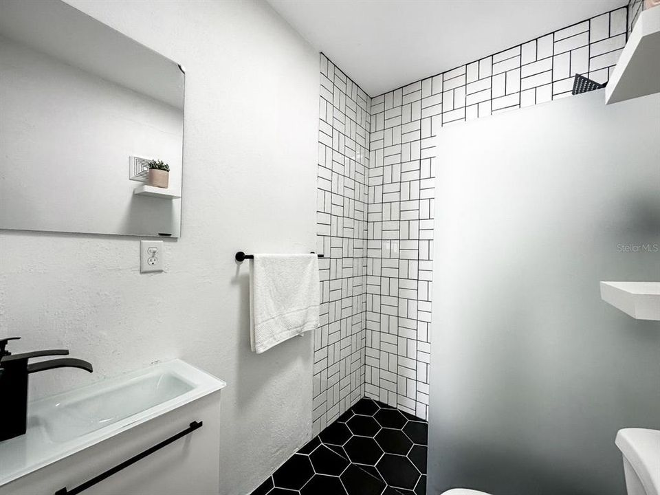 En Venta: $299,000 (0 camas, 0 baños, 2409 Pies cuadrados)