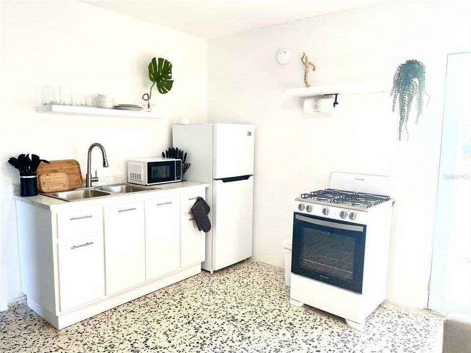 En Venta: $299,000 (0 camas, 0 baños, 2409 Pies cuadrados)