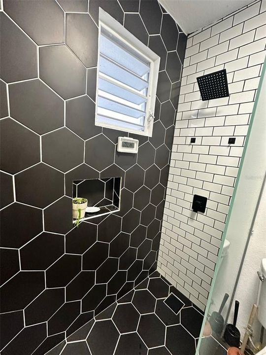 En Venta: $299,000 (0 camas, 0 baños, 2409 Pies cuadrados)