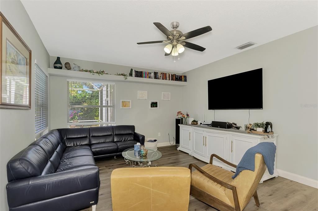 For Sale: $629,000 (4 beds, 2 baths, 2203 Square Feet)