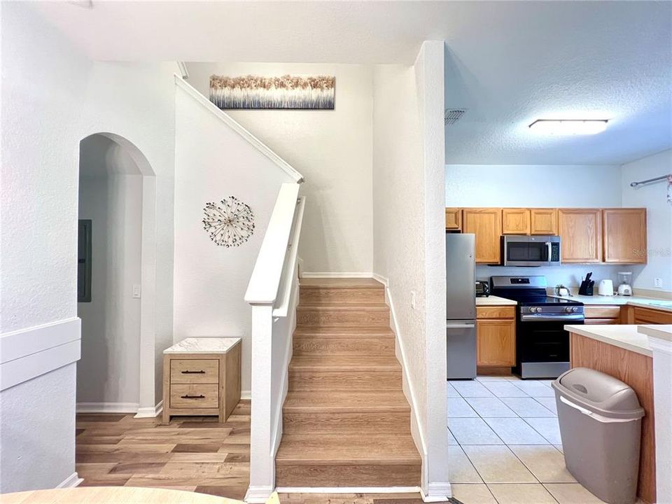 待售: $285,000 (4 贝兹, 3 浴室, 1492 平方英尺)