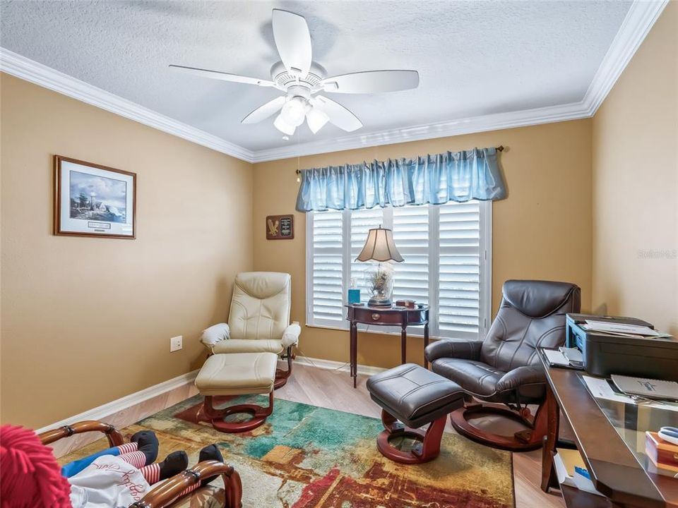 For Sale: $575,000 (3 beds, 2 baths, 1860 Square Feet)