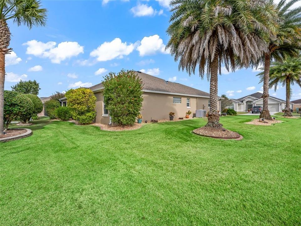 For Sale: $575,000 (3 beds, 2 baths, 1860 Square Feet)