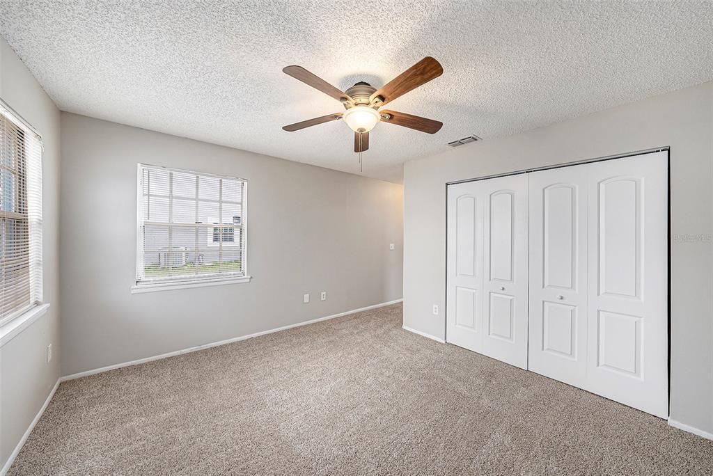 For Sale: $289,990 (3 beds, 2 baths, 1062 Square Feet)