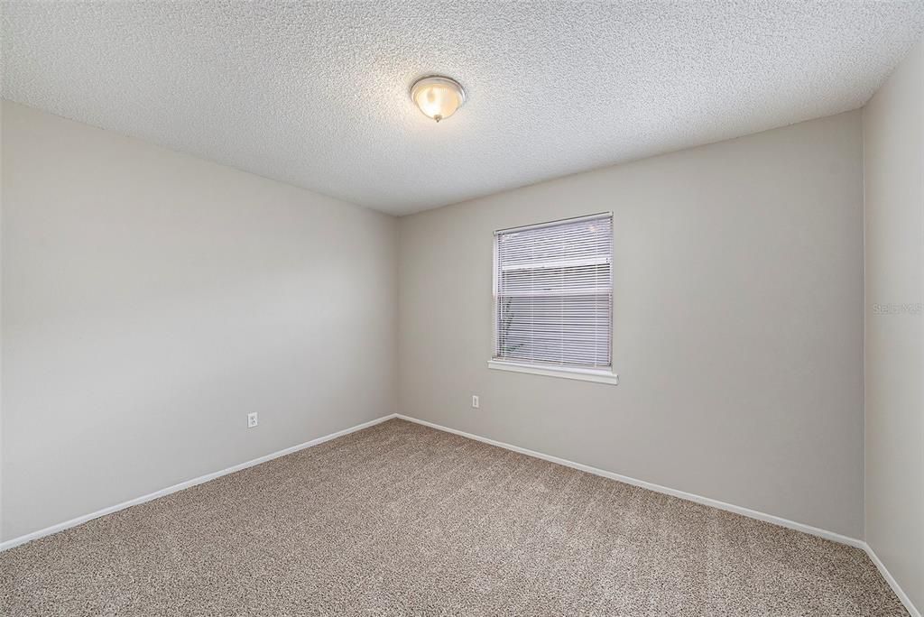 For Sale: $289,990 (3 beds, 2 baths, 1062 Square Feet)