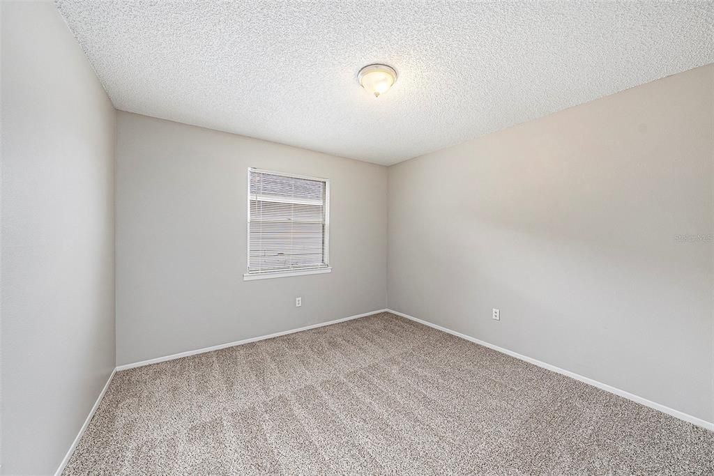 For Sale: $289,990 (3 beds, 2 baths, 1062 Square Feet)