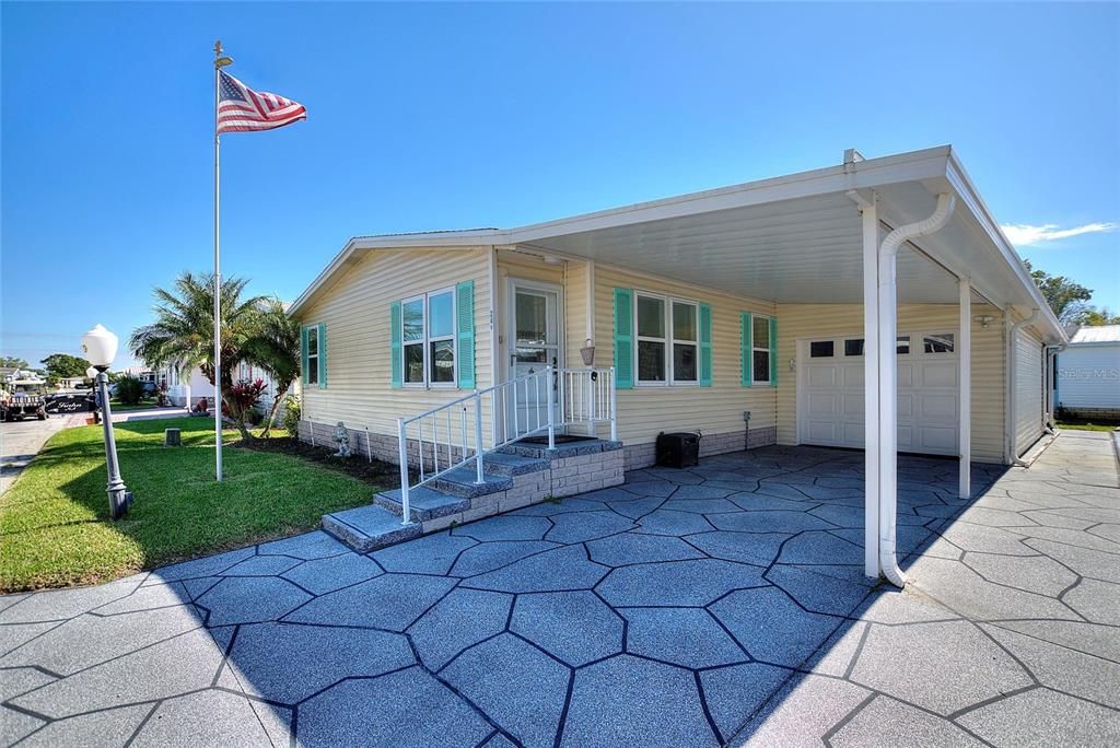 На продажу: $185,000 (2 спален, 2 ванн, 1458 Квадратных фут)