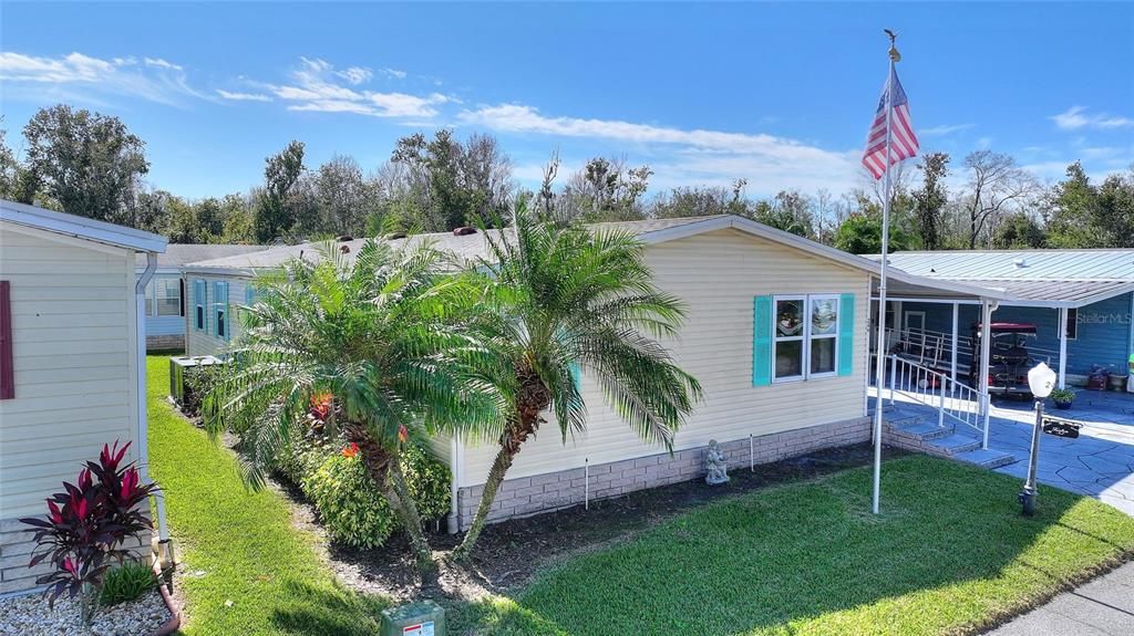 На продажу: $185,000 (2 спален, 2 ванн, 1458 Квадратных фут)