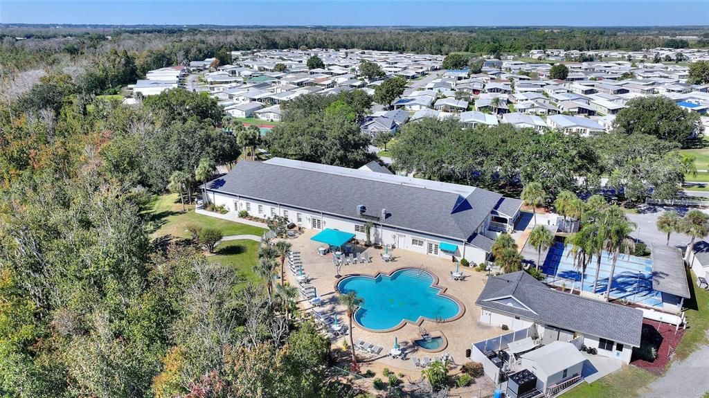 На продажу: $185,000 (2 спален, 2 ванн, 1458 Квадратных фут)