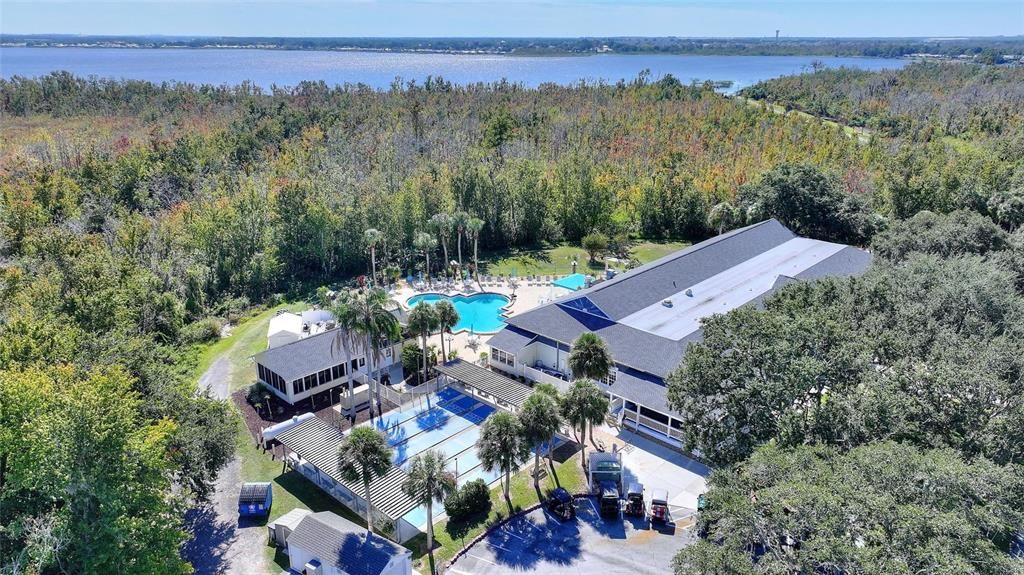 На продажу: $185,000 (2 спален, 2 ванн, 1458 Квадратных фут)