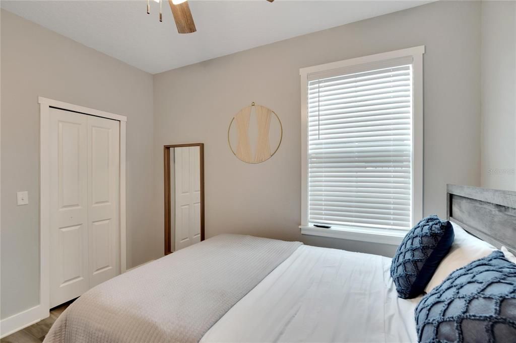 For Rent: $2,700 (3 beds, 2 baths, 1413 Square Feet)