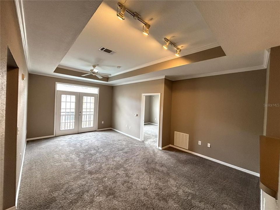 For Sale: $269,000 (2 beds, 2 baths, 1080 Square Feet)