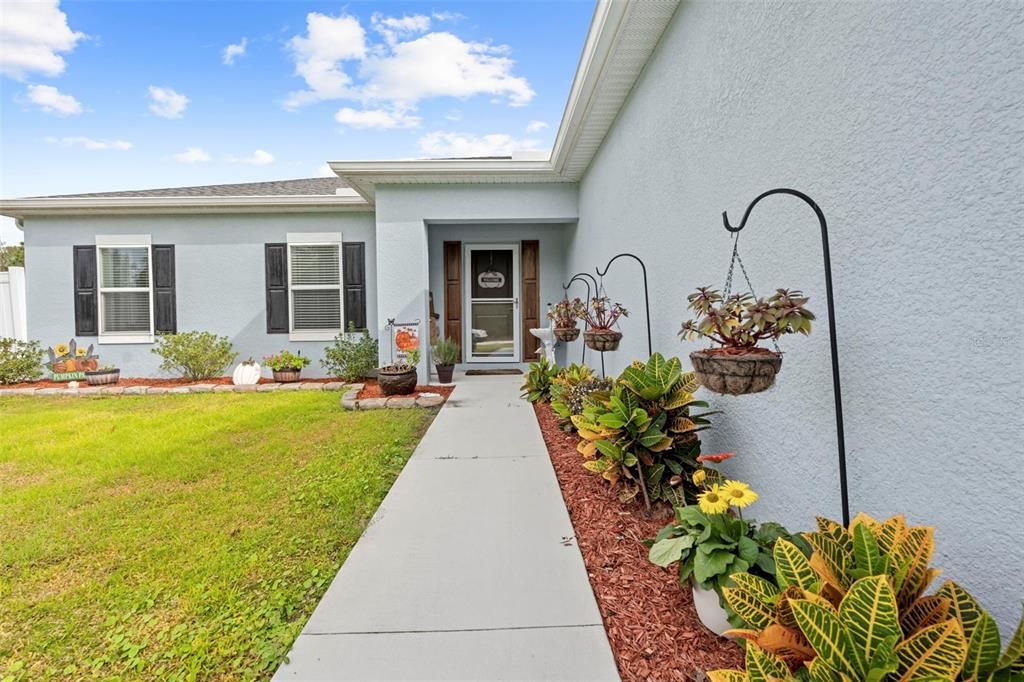 На продажу: $450,000 (4 спален, 2 ванн, 1980 Квадратных фут)