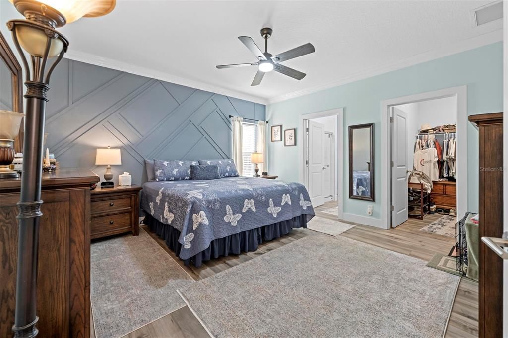 На продажу: $450,000 (4 спален, 2 ванн, 1980 Квадратных фут)