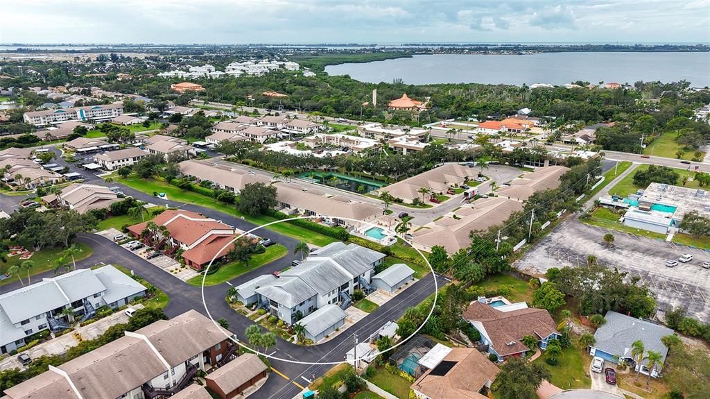 En Venta: $165,000 (2 camas, 2 baños, 942 Pies cuadrados)