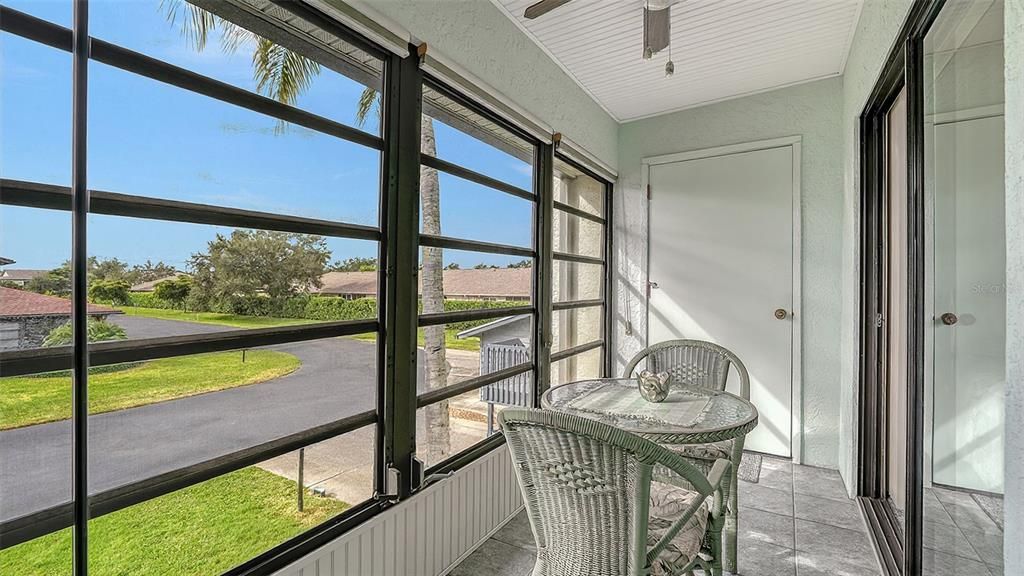 En Venta: $165,000 (2 camas, 2 baños, 942 Pies cuadrados)