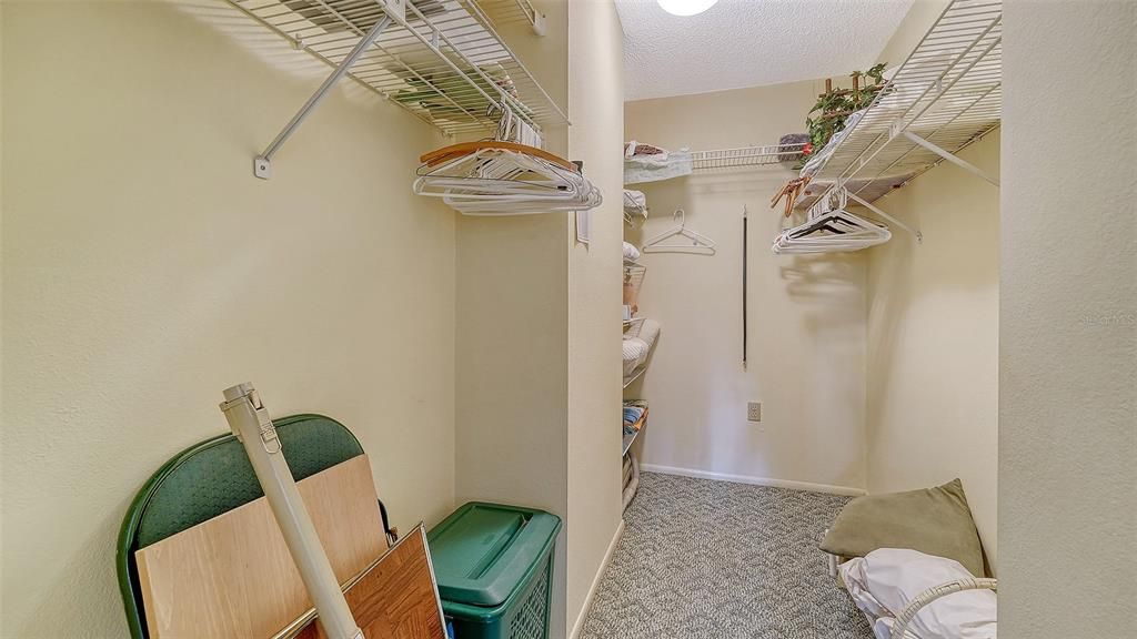 En Venta: $165,000 (2 camas, 2 baños, 942 Pies cuadrados)