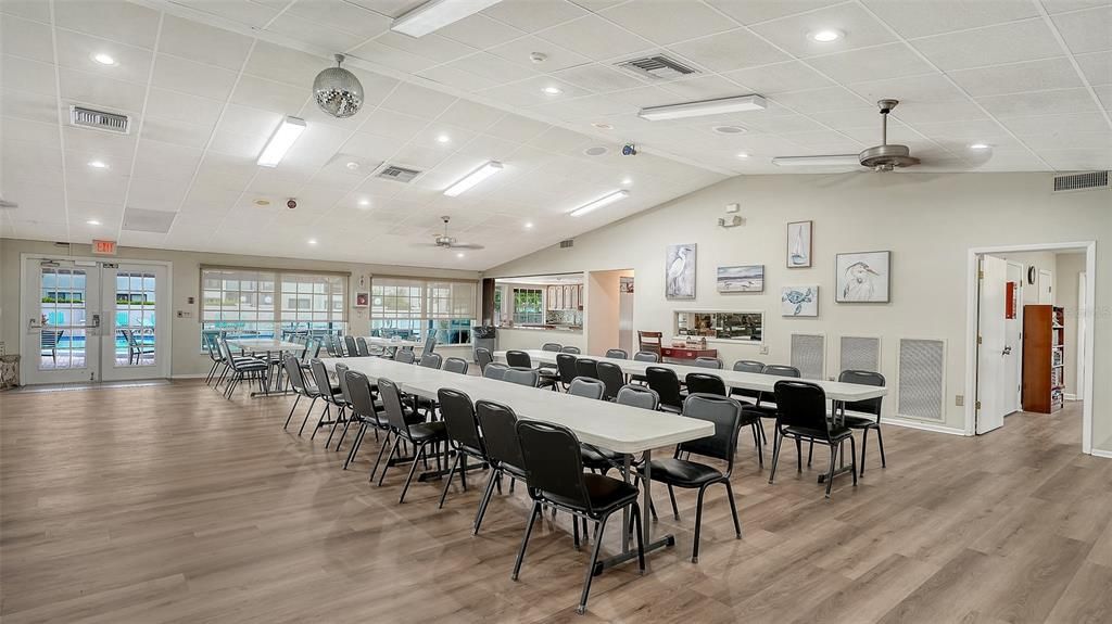 En Venta: $165,000 (2 camas, 2 baños, 942 Pies cuadrados)