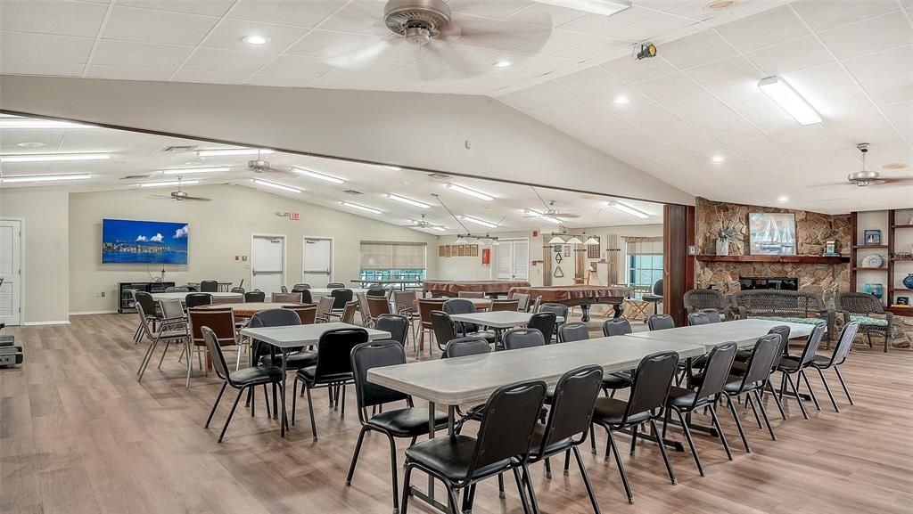 En Venta: $165,000 (2 camas, 2 baños, 942 Pies cuadrados)