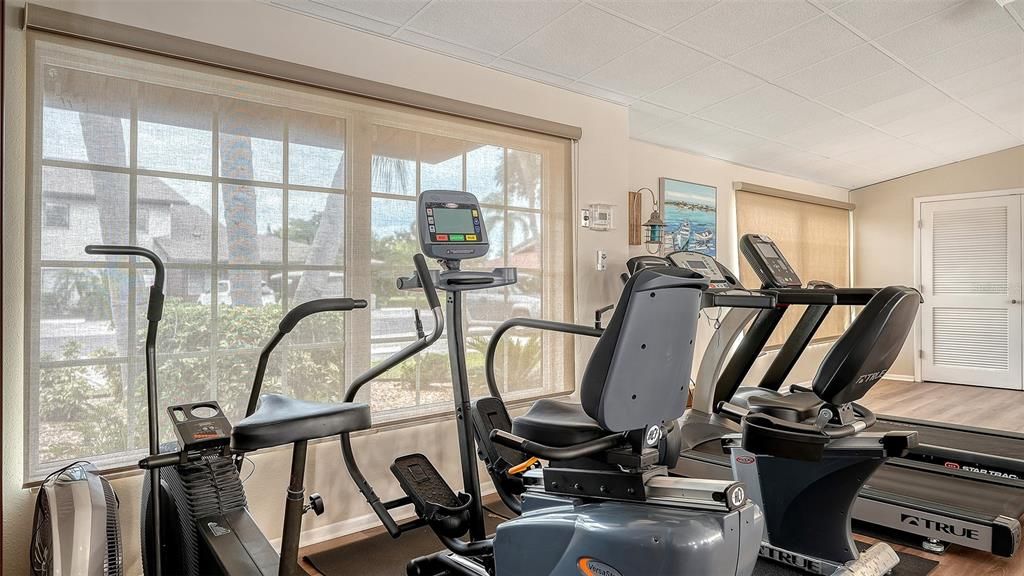 En Venta: $165,000 (2 camas, 2 baños, 942 Pies cuadrados)