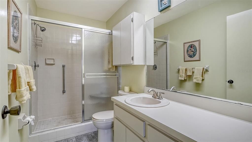 En Venta: $165,000 (2 camas, 2 baños, 942 Pies cuadrados)