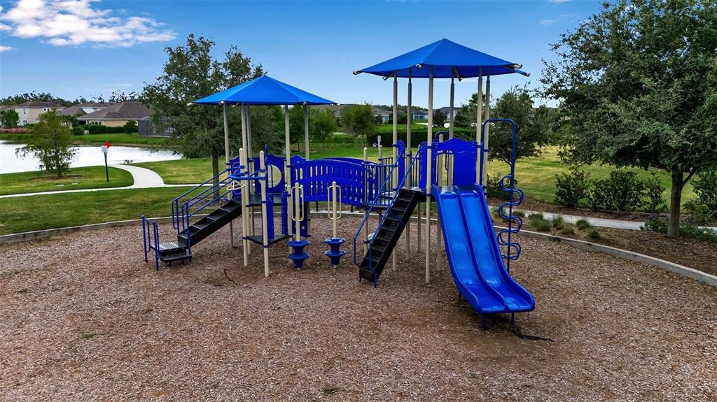 For Sale: $393,000 (3 beds, 2 baths, 1720 Square Feet)