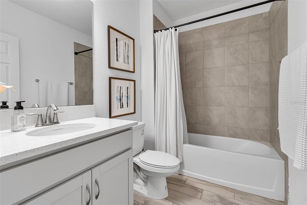 For Sale: $393,000 (3 beds, 2 baths, 1720 Square Feet)