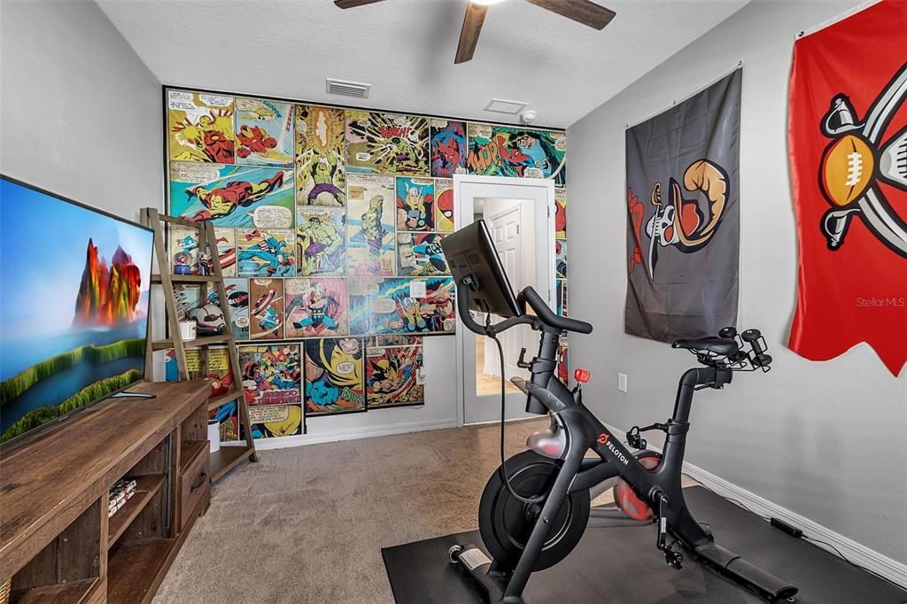 For Sale: $393,000 (3 beds, 2 baths, 1720 Square Feet)