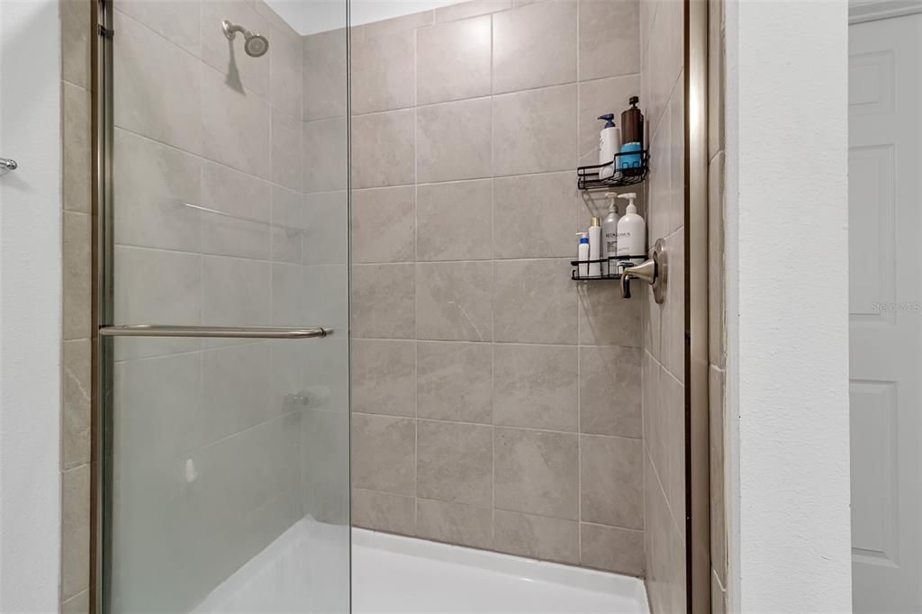 For Sale: $393,000 (3 beds, 2 baths, 1720 Square Feet)