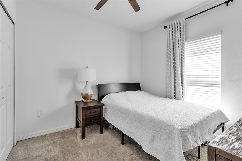 For Sale: $393,000 (3 beds, 2 baths, 1720 Square Feet)