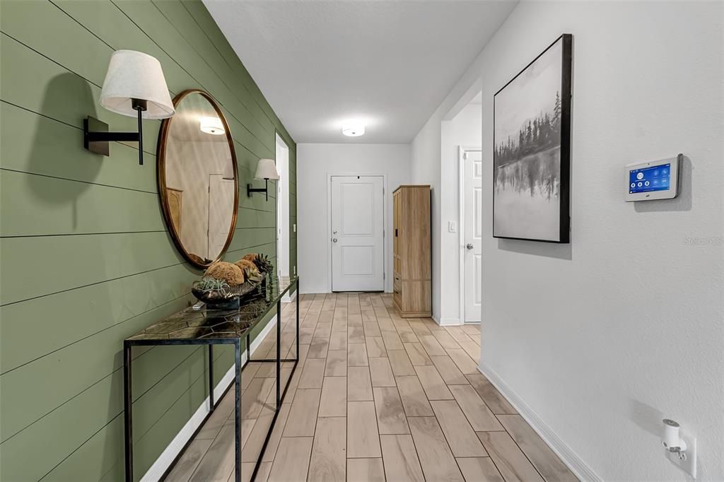 For Sale: $393,000 (3 beds, 2 baths, 1720 Square Feet)