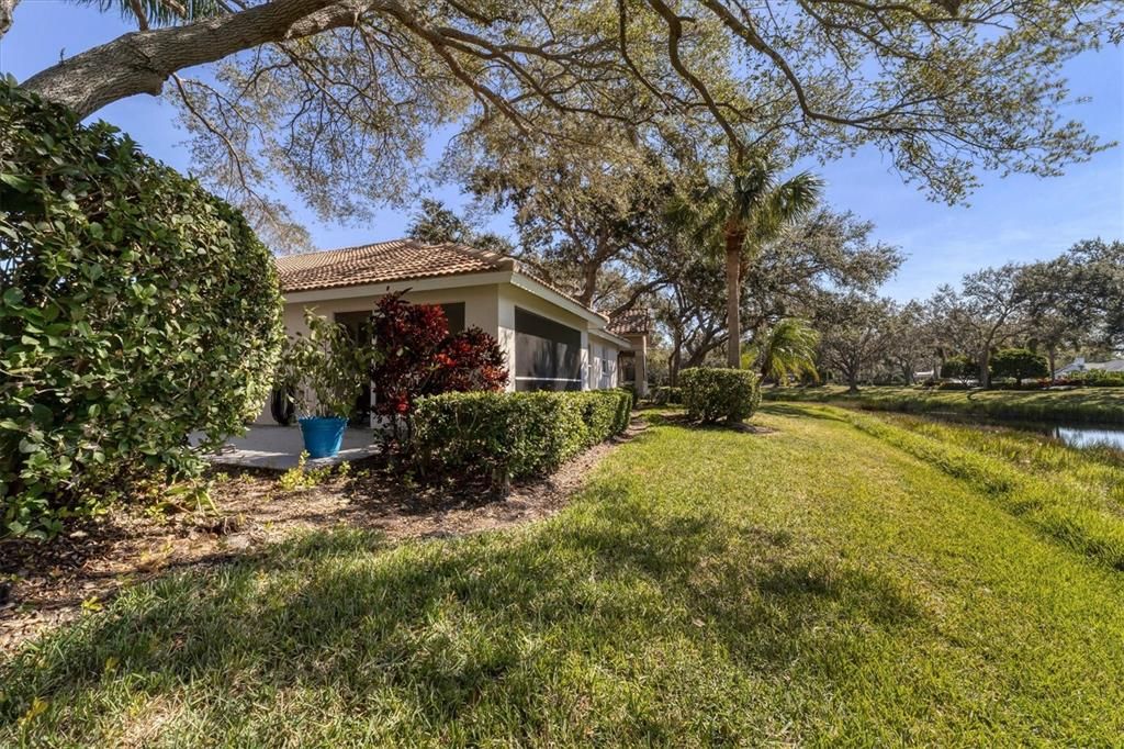 For Rent: $3,450 (2 beds, 2 baths, 1893 Square Feet)