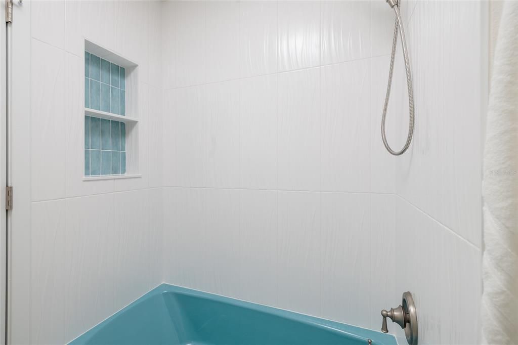 For Sale: $1,690,000 (3 beds, 2 baths, 2148 Square Feet)