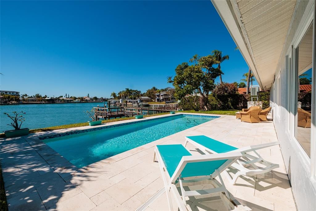 For Sale: $1,690,000 (3 beds, 2 baths, 2148 Square Feet)