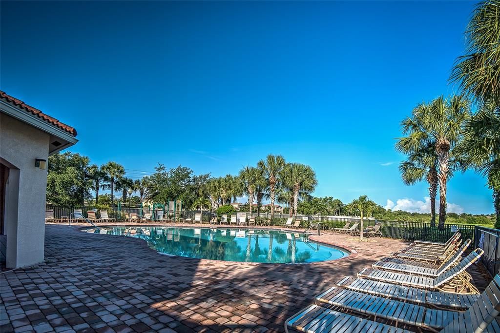 En Renta: $2,095 (4 camas, 2 baños, 2044 Pies cuadrados)