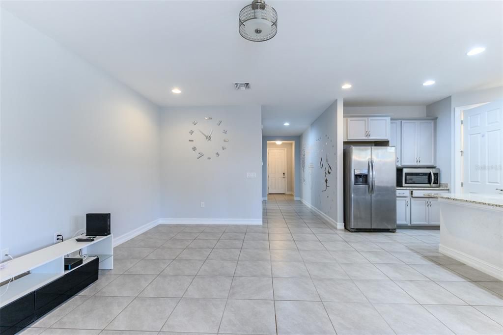 En Renta: $2,095 (4 camas, 2 baños, 2044 Pies cuadrados)