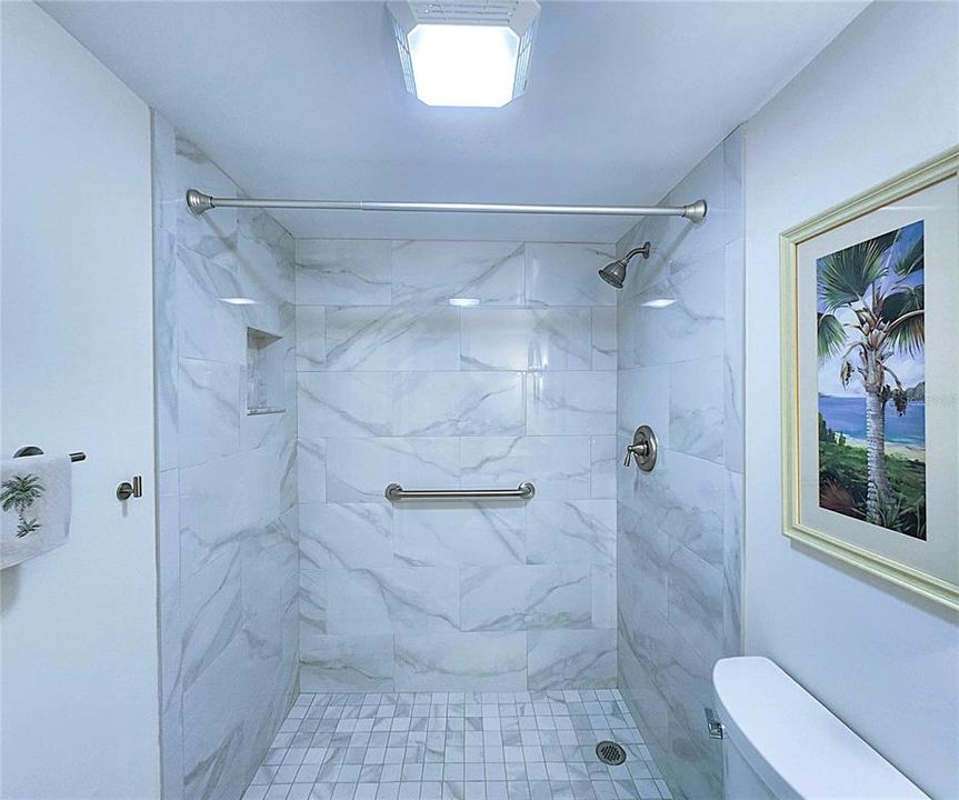 待售: $549,000 (2 贝兹, 2 浴室, 1255 平方英尺)