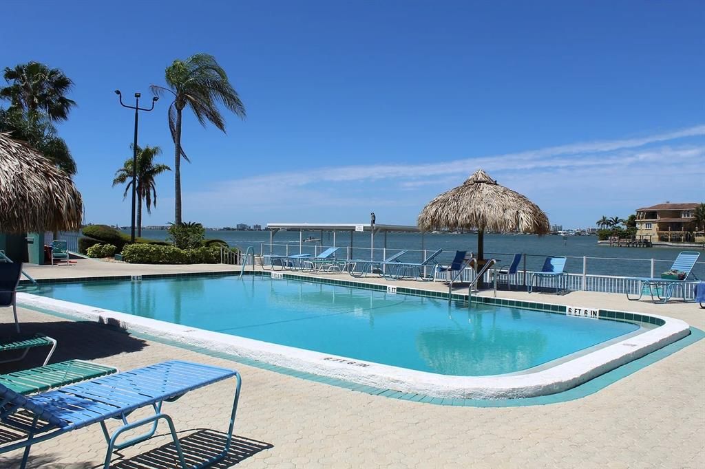 待售: $549,000 (2 贝兹, 2 浴室, 1255 平方英尺)