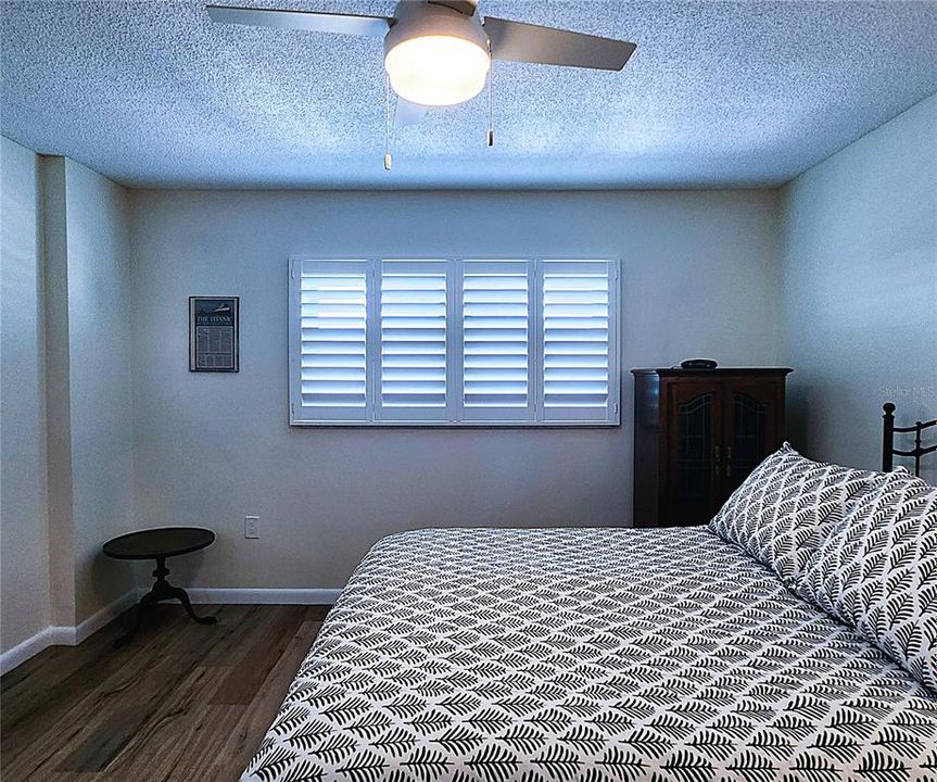 待售: $549,000 (2 贝兹, 2 浴室, 1255 平方英尺)