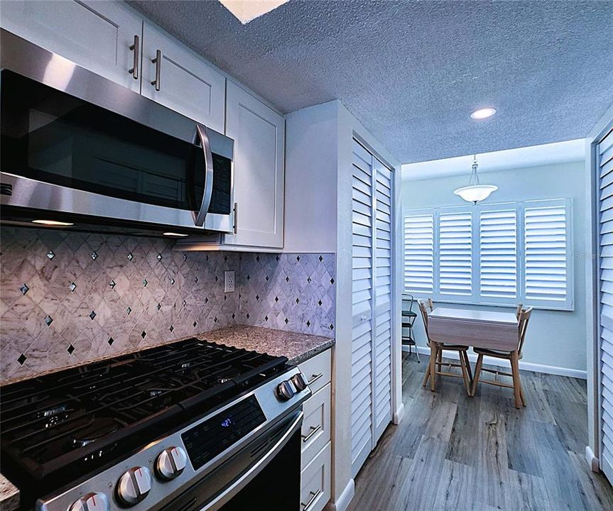 待售: $549,000 (2 贝兹, 2 浴室, 1255 平方英尺)