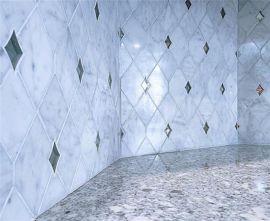 待售: $549,000 (2 贝兹, 2 浴室, 1255 平方英尺)