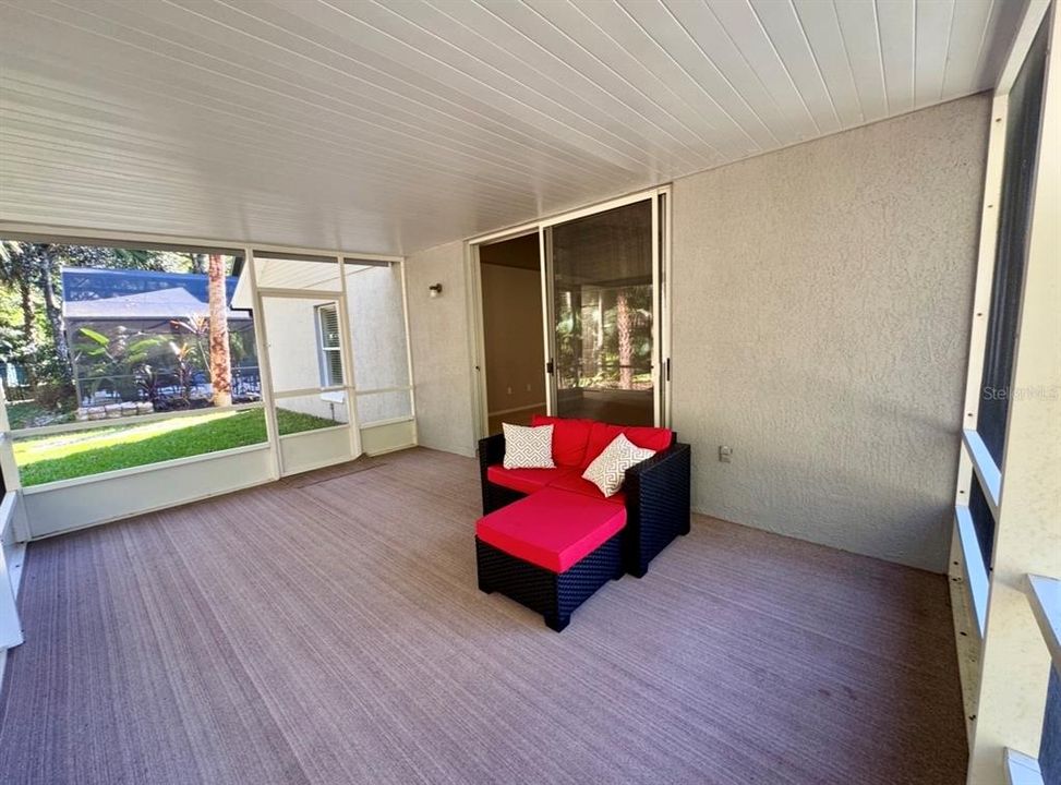 For Rent: $2,560 (4 beds, 2 baths, 1866 Square Feet)