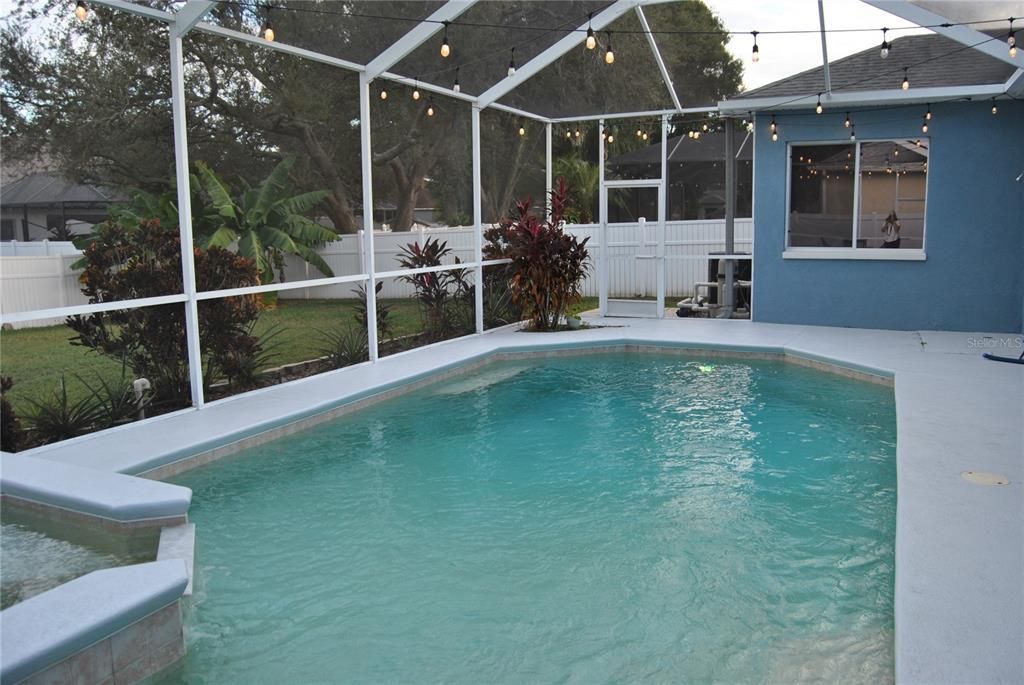 待售: $497,900 (4 贝兹, 3 浴室, 2444 平方英尺)