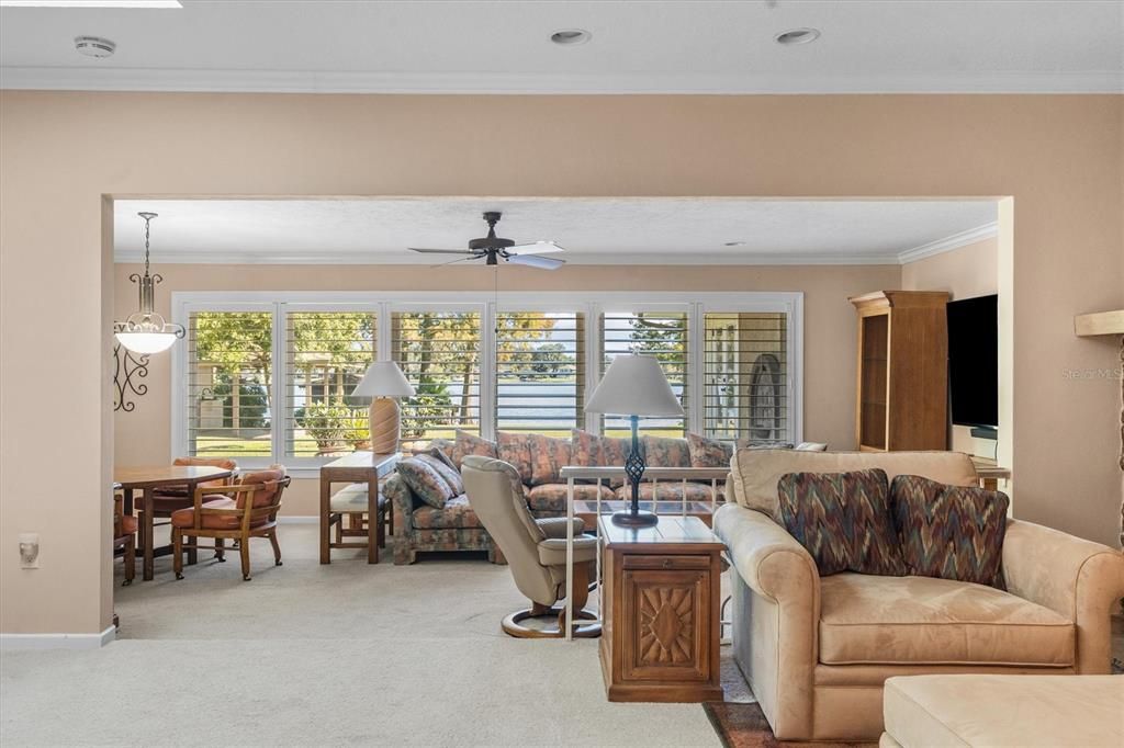 For Sale: $1,700,000 (3 beds, 2 baths, 3073 Square Feet)