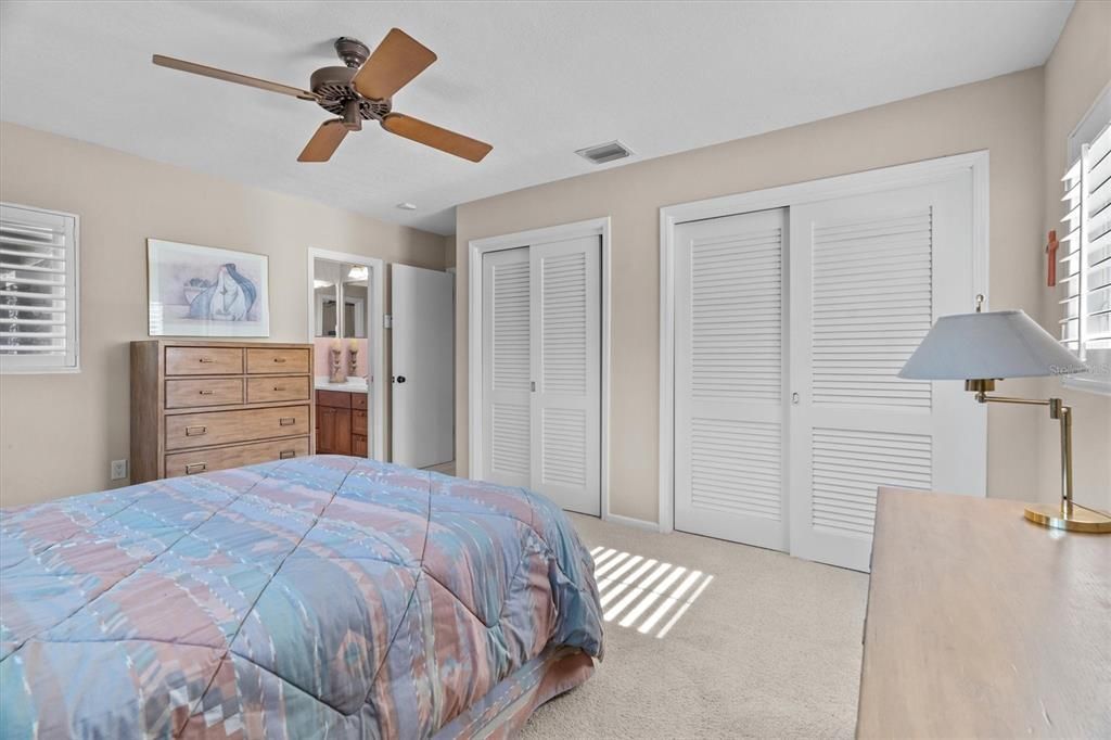 For Sale: $1,700,000 (3 beds, 2 baths, 3073 Square Feet)