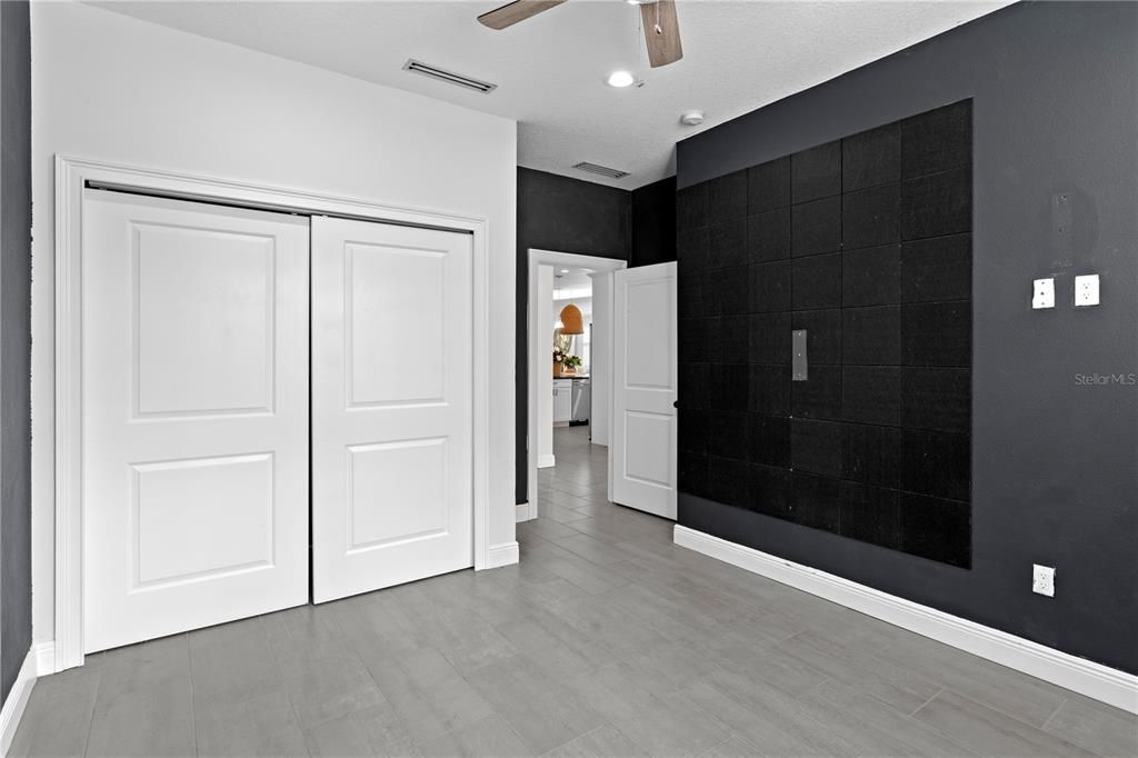 Active With Contract: $445,000 (3 beds, 2 baths, 1590 Square Feet)