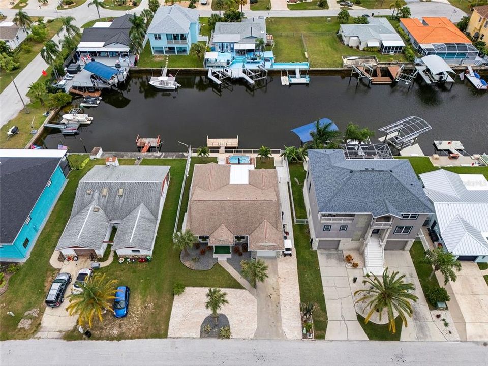 For Sale: $389,900 (3 beds, 2 baths, 1434 Square Feet)